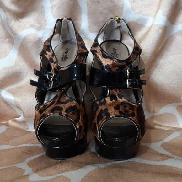 Leopard Platform Stiletto - Picture 5 of 8